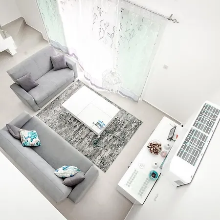 Apartment Joya Cyp Sunbathed Garden