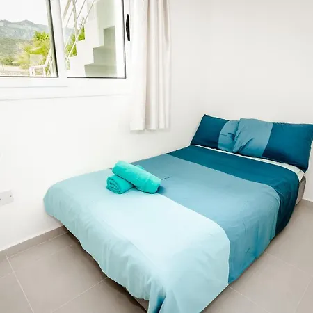 Joya Cyp Sunbathed Garden * Agios Amvrosios (Kyrenia)